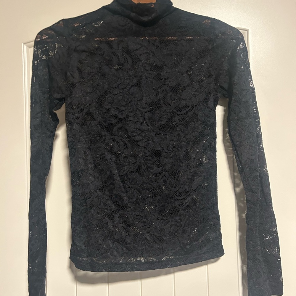 NWOT Elegant Black Lace Long Sleeve Top